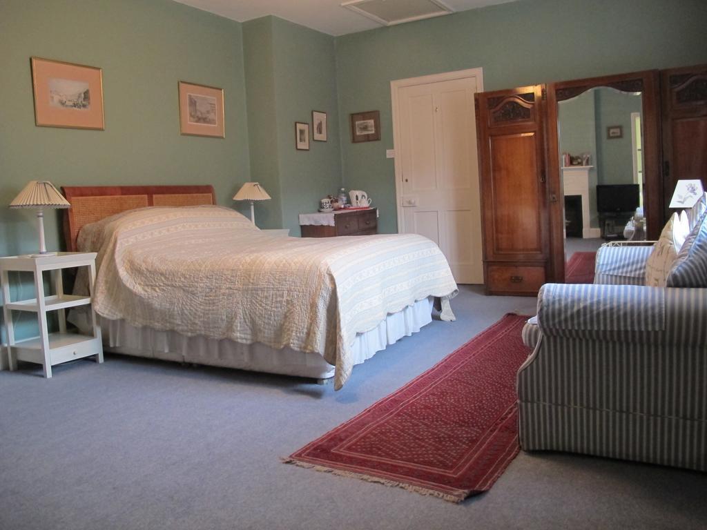 Bed and Breakfast Cotton Farm Честер Номер фото